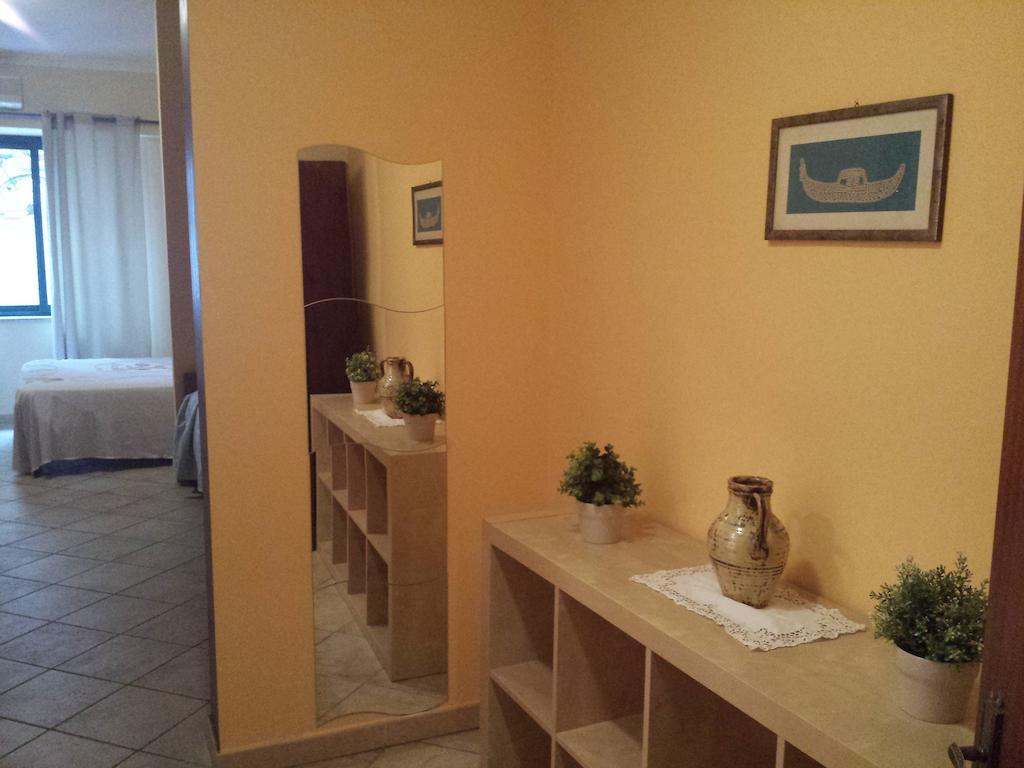 Appartamenti Centrali Giardini-Naxos Kamer foto